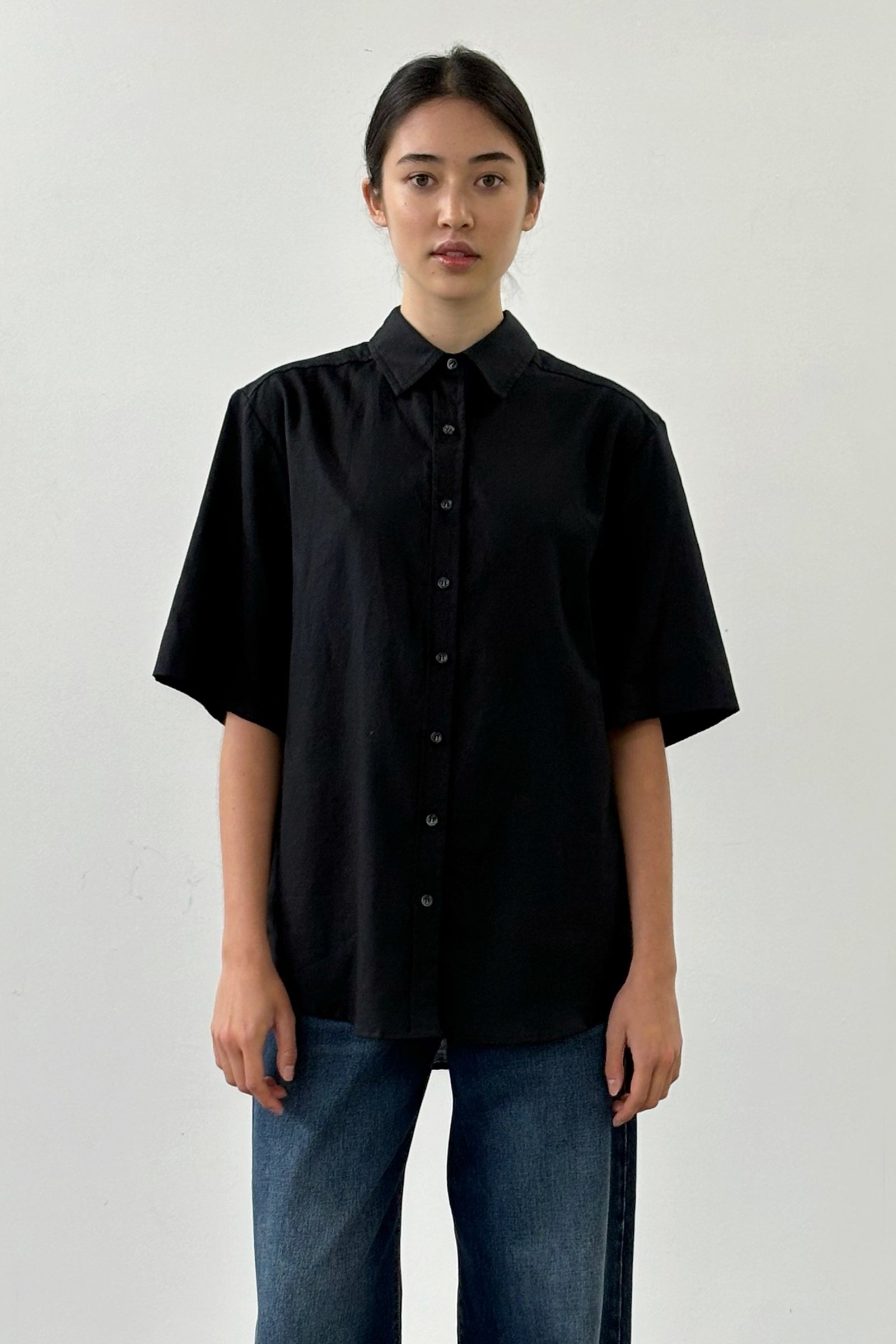 Bernie Shirt in Black
