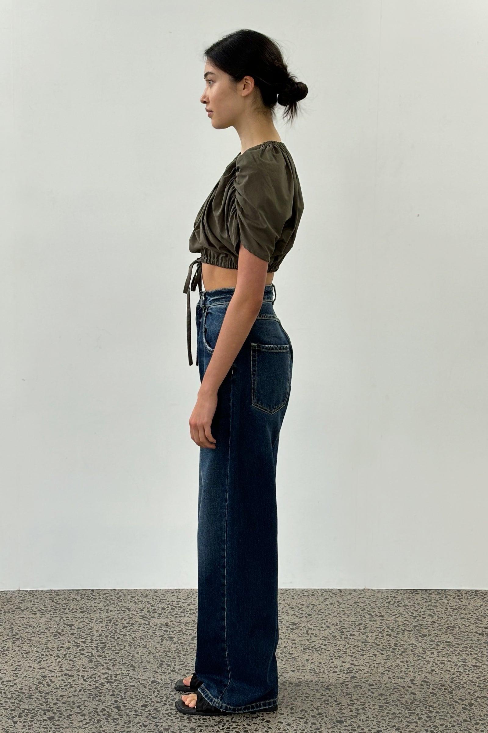 Bloom Cropped SS Blouse in Khaki