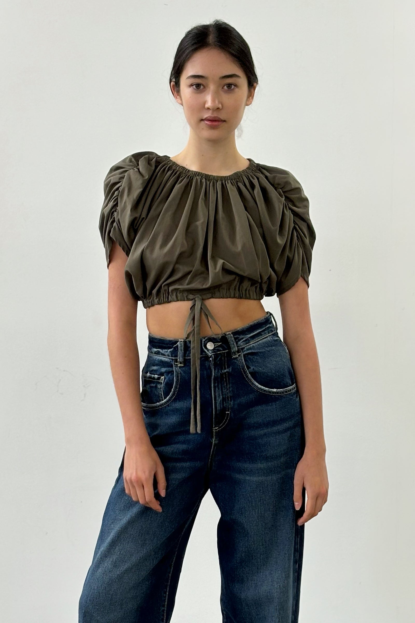 Bloom Cropped SS Blouse in Khaki