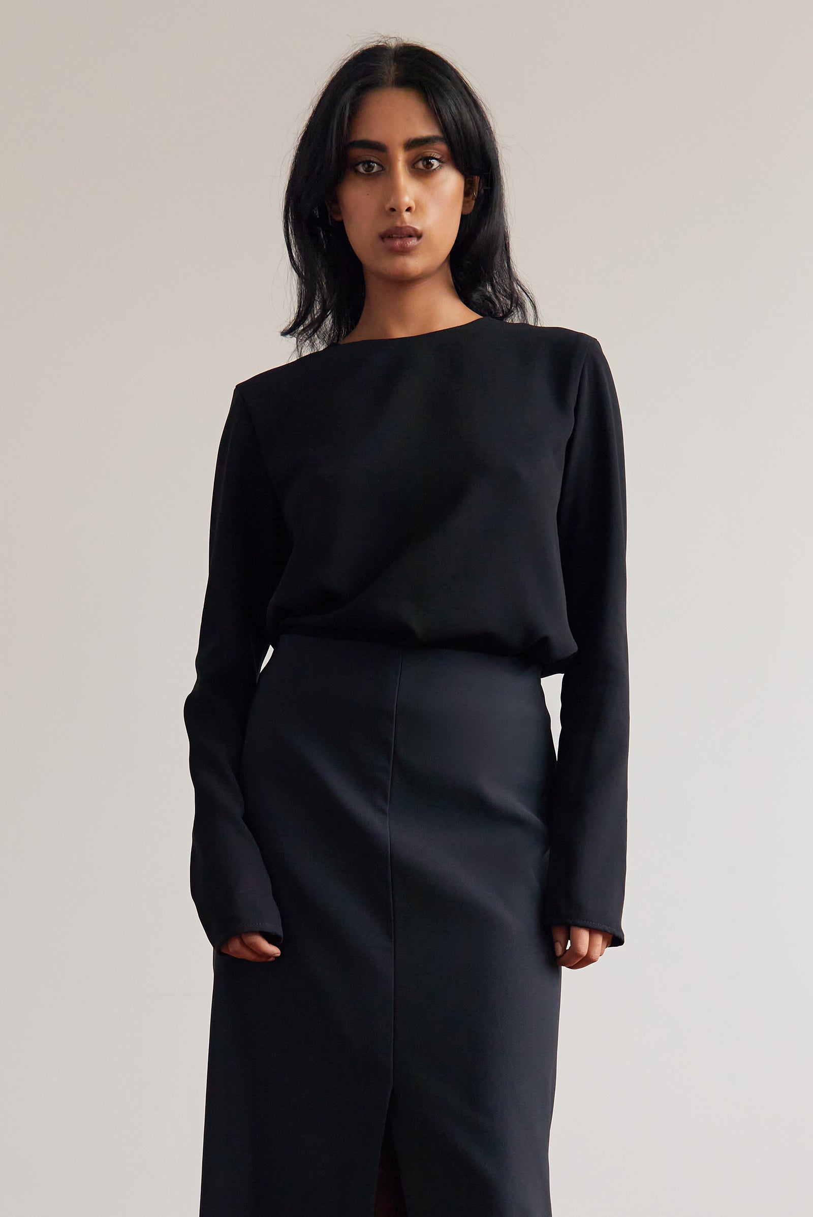 Universal Blouse in Black