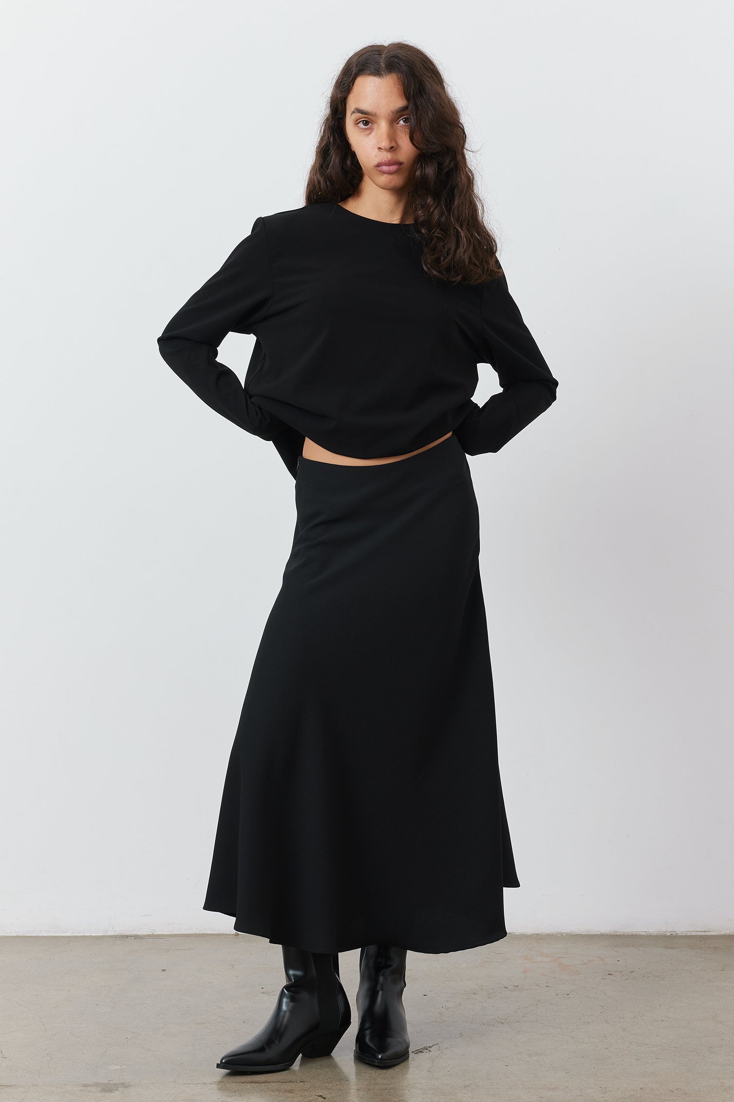 Drape Skirt in Black