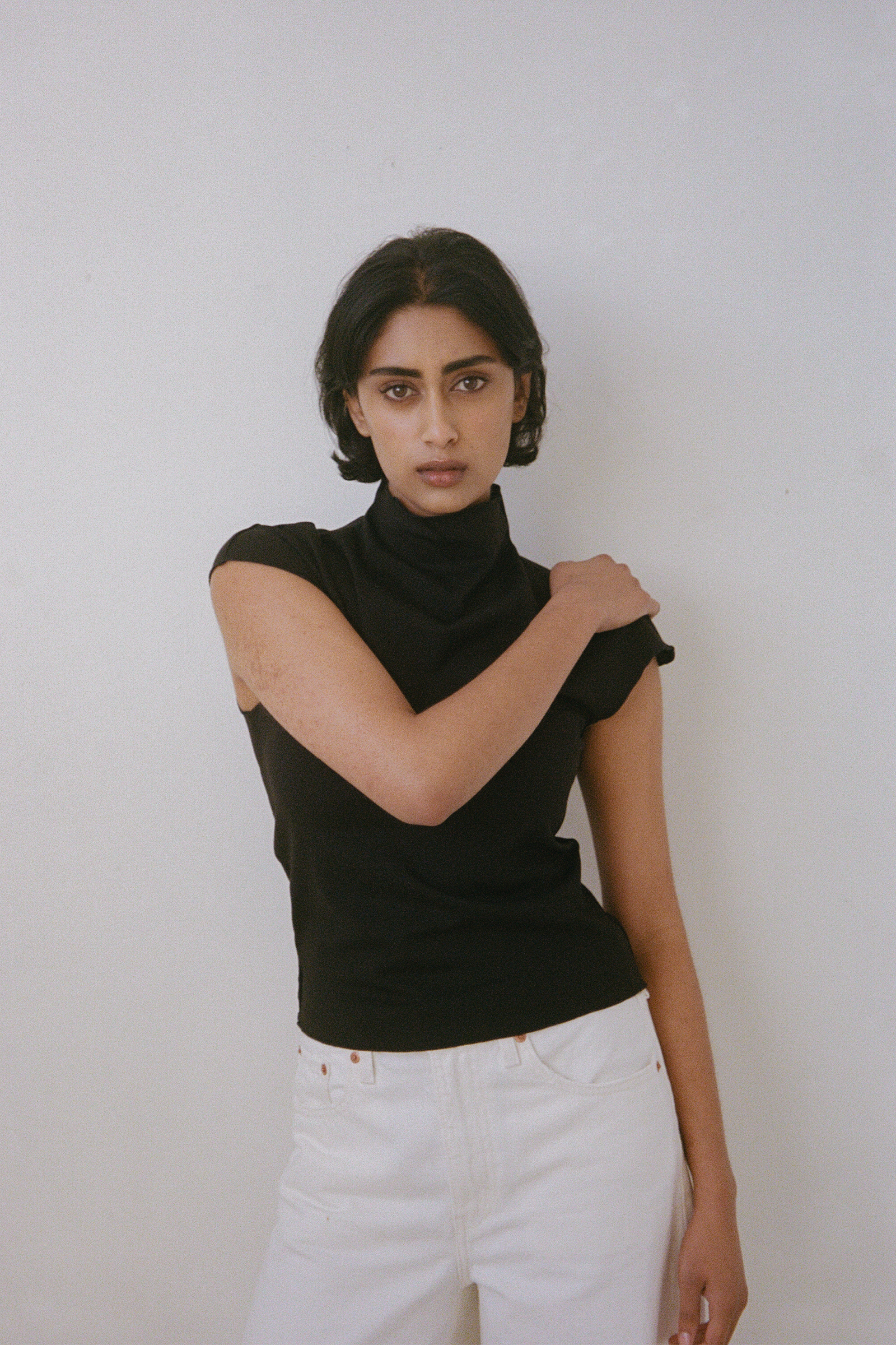 Essential Top in Black