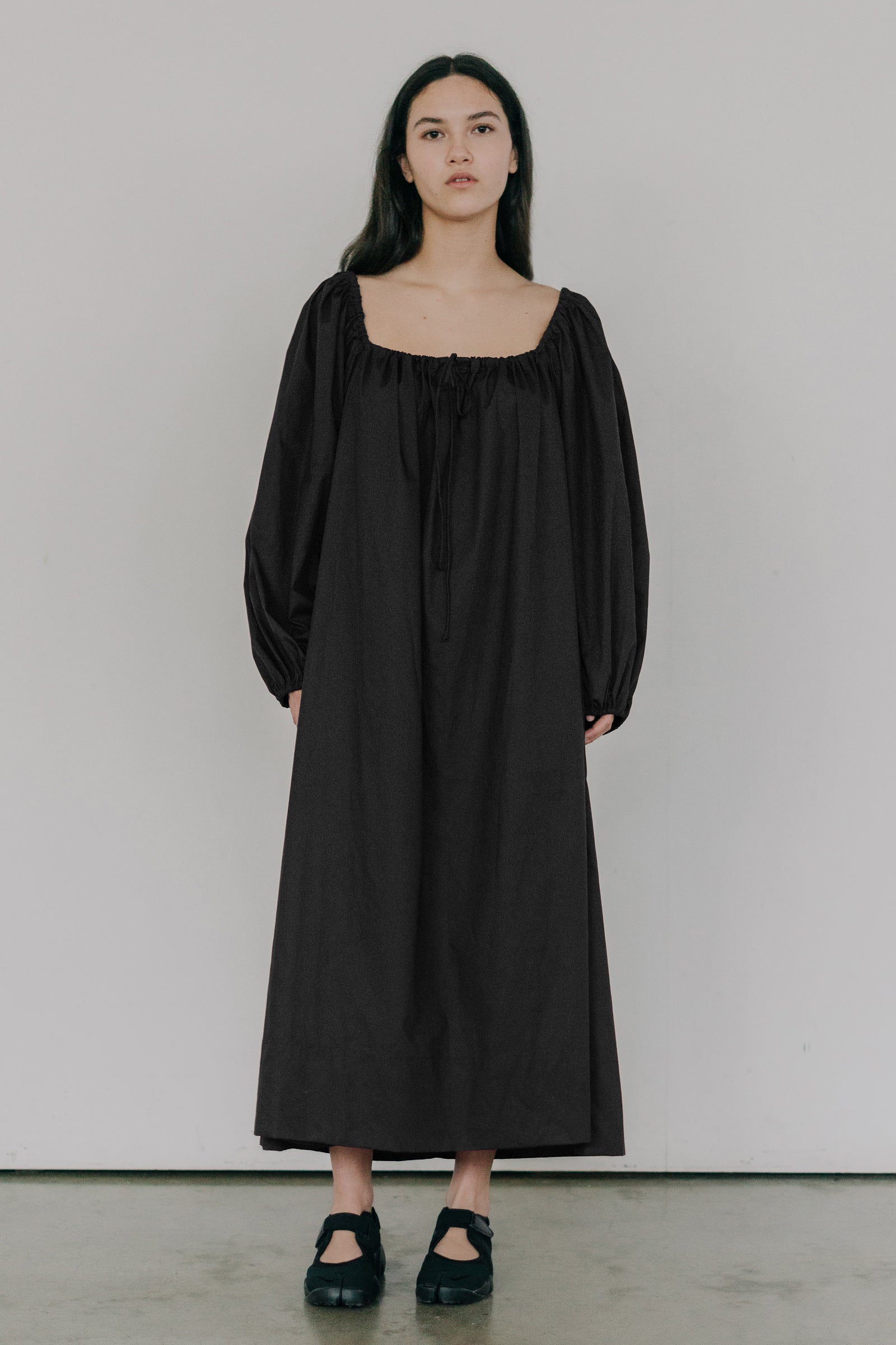 Hana Maxi Dress in Black
