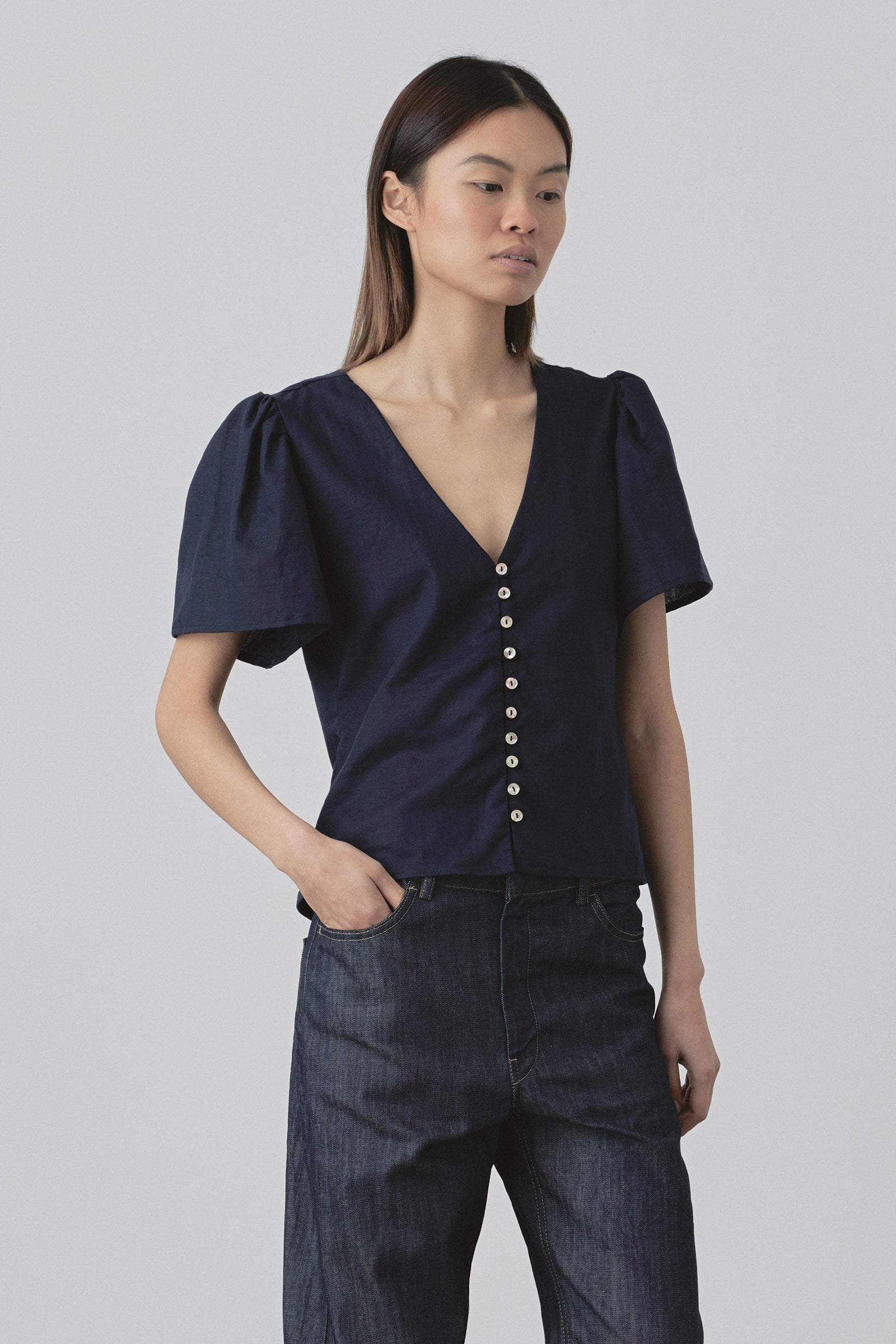 Maja Top in Navy