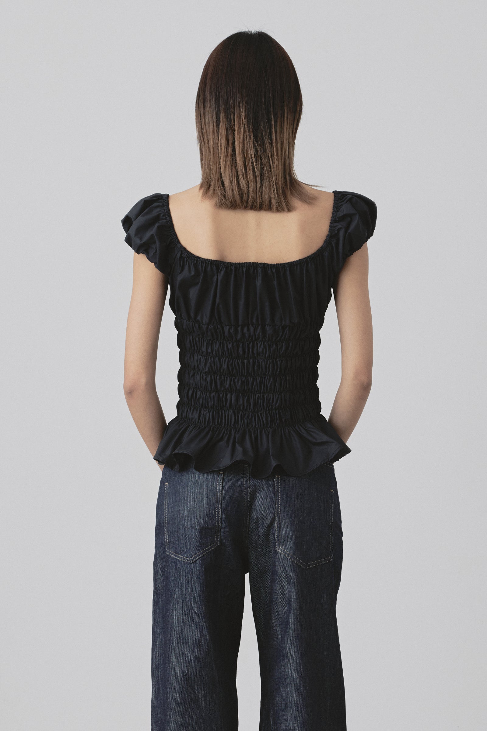 Scrunch Top in Black
