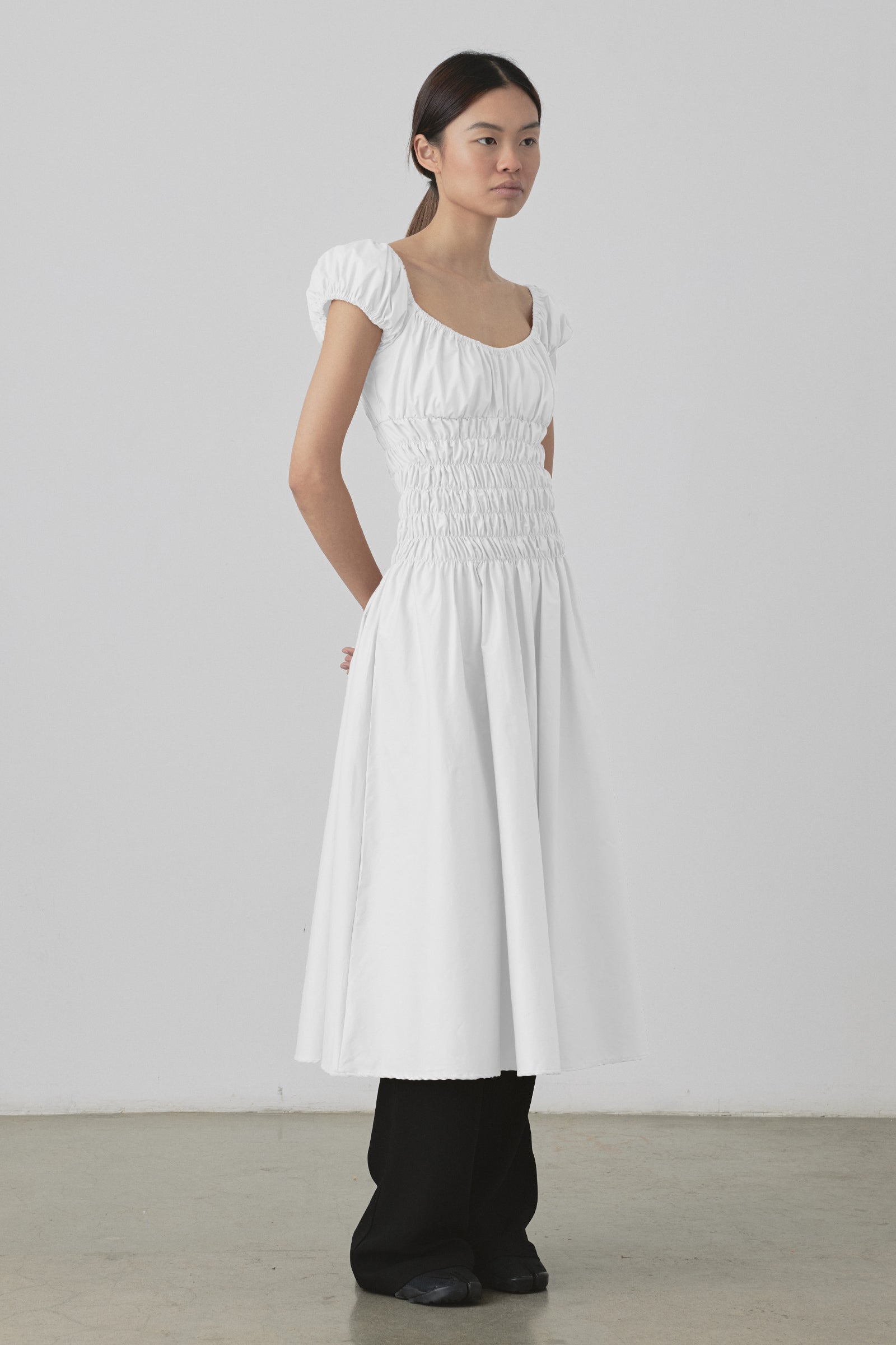 Scrunch Dress in White