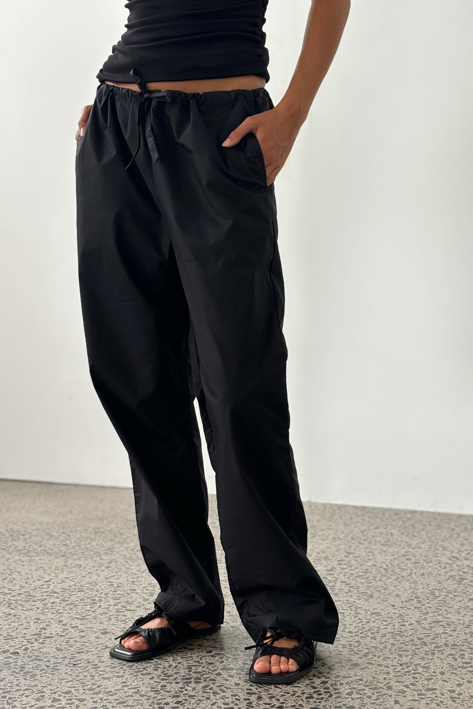 Thirties Straight Cotton Pant in Black