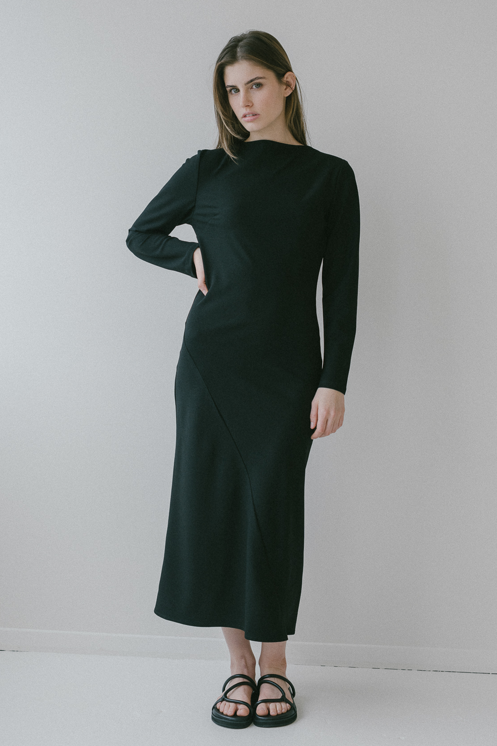 Kirby LS Dress in Black