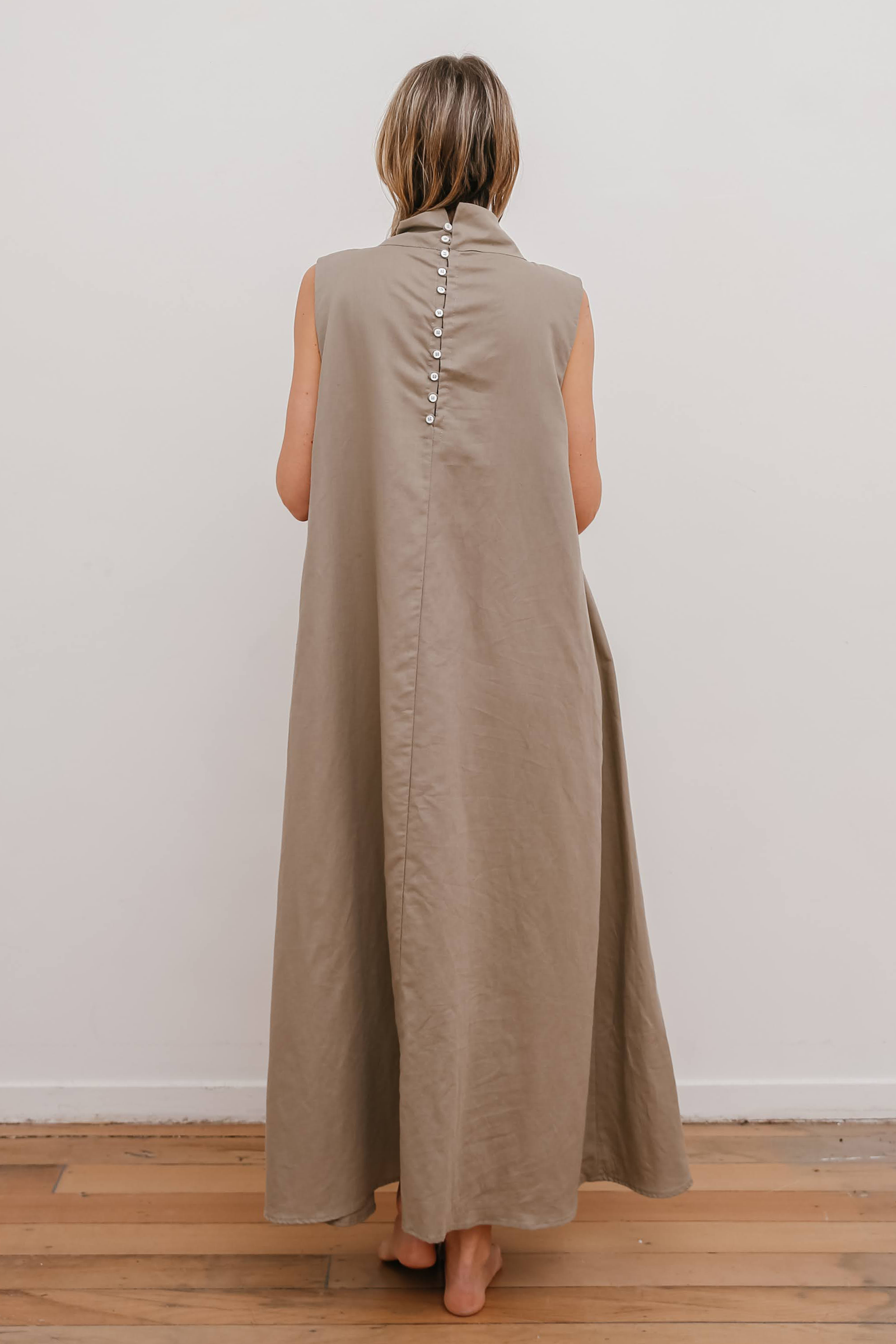 Ami Maxi Dress in Dust