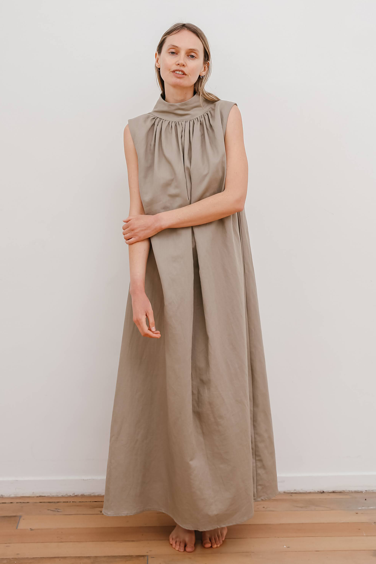Ami Maxi Dress in Dust
