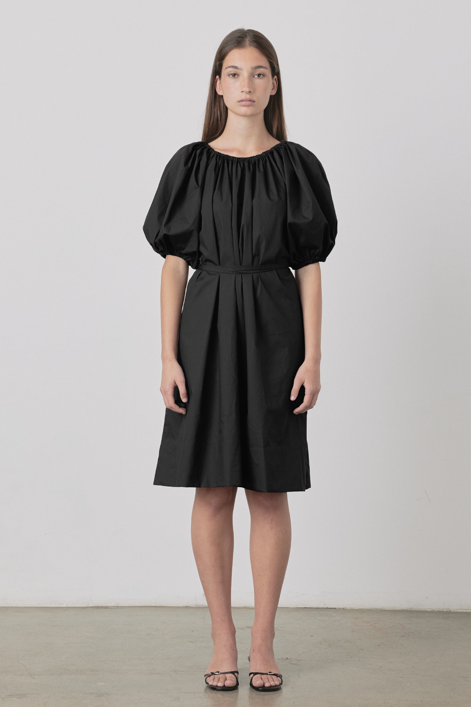 Bloom SS Midi Dress in Black