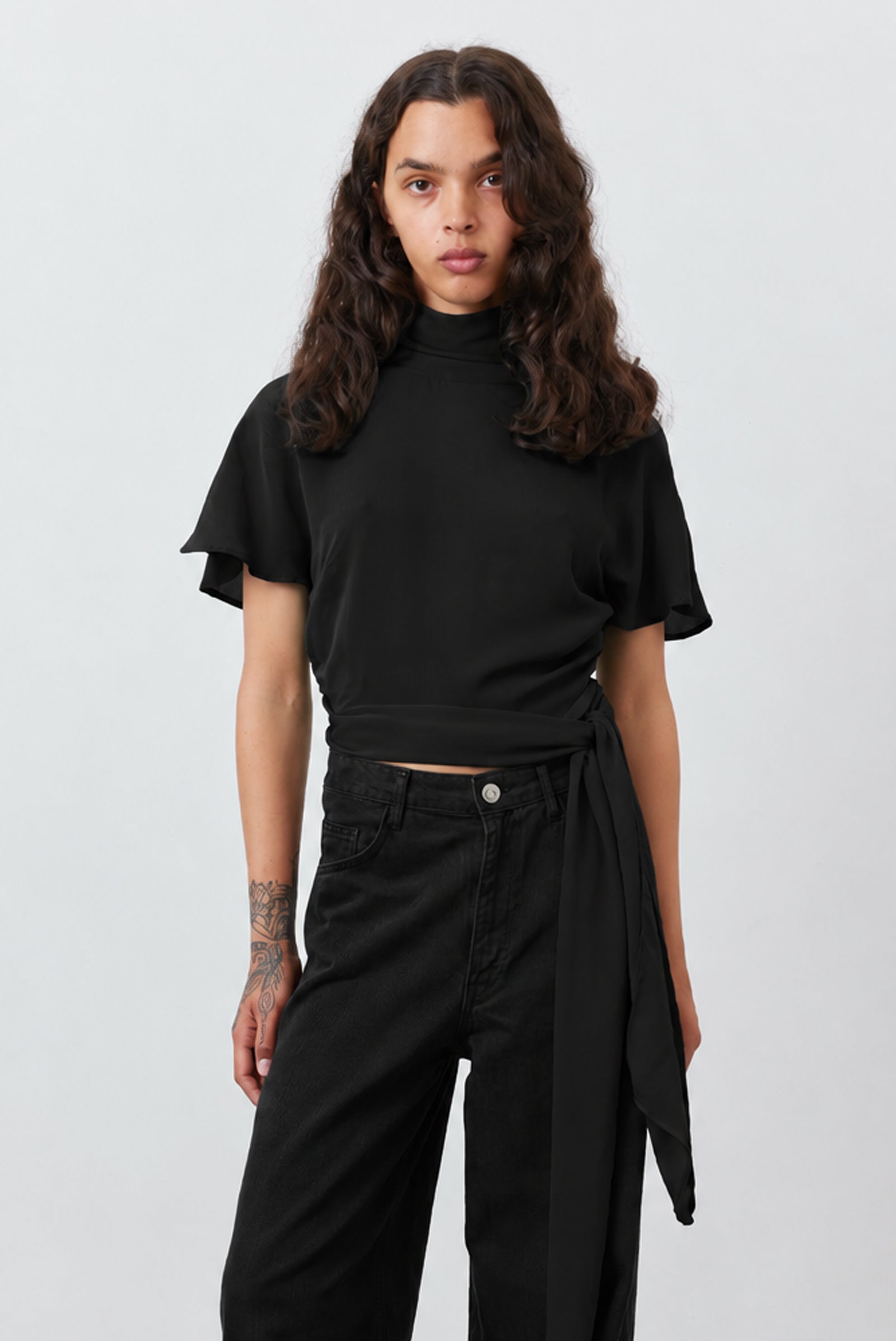 Bonnie Top in Black