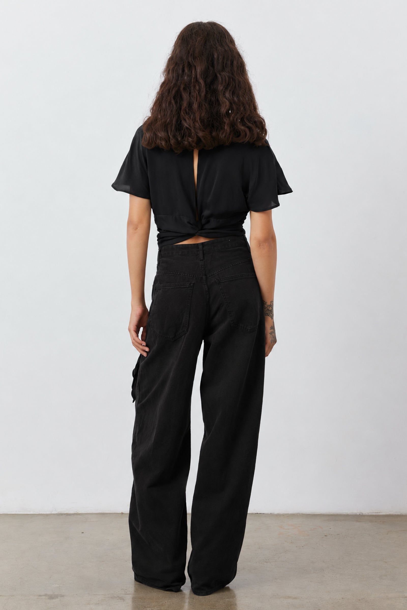 Bonnie Top in Black