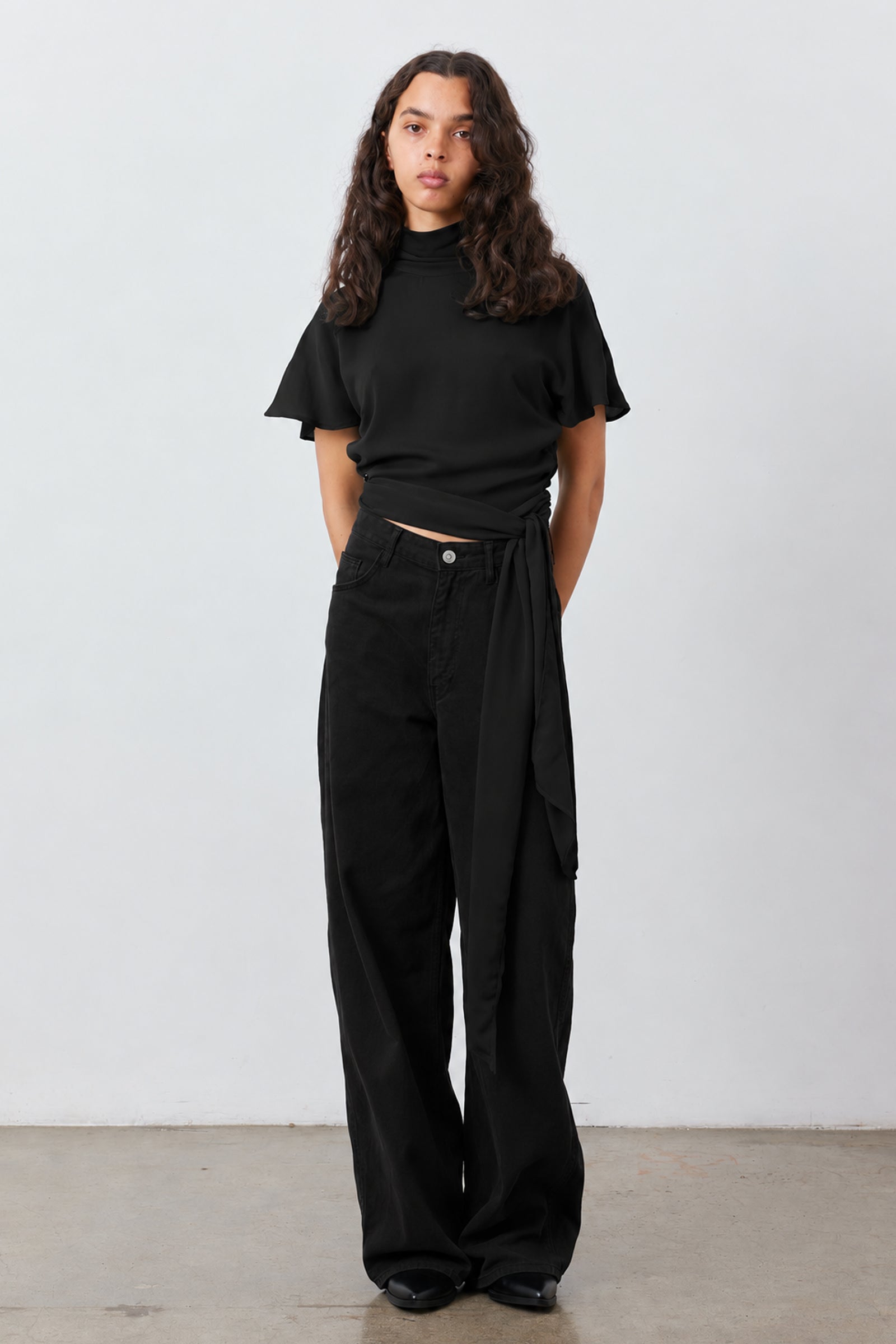 Bonnie Top in Black