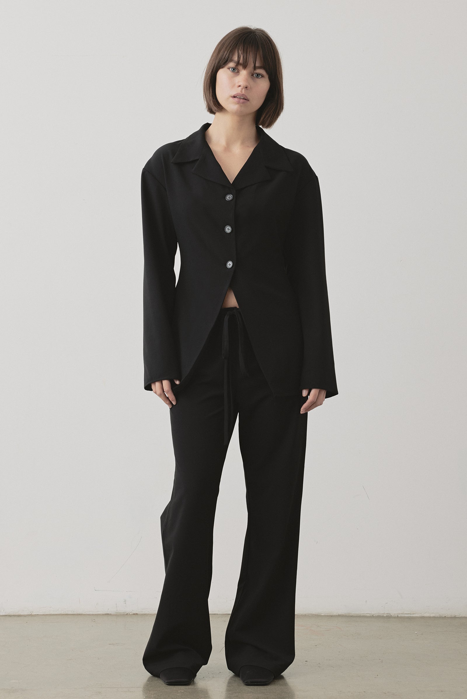 Cinch Overshirt in Black