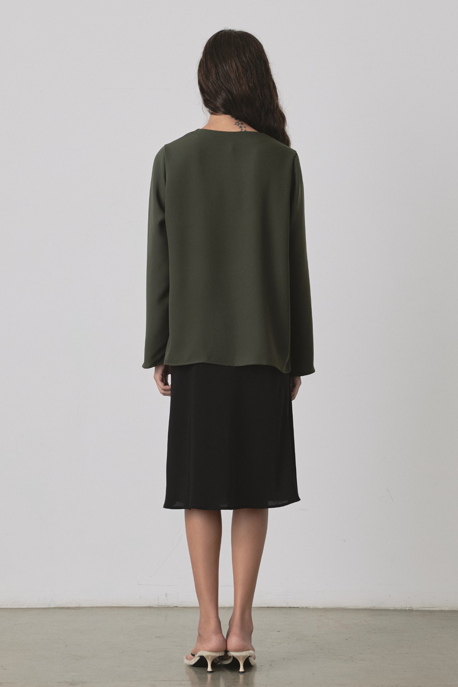 Ease Overshirt in Khaki