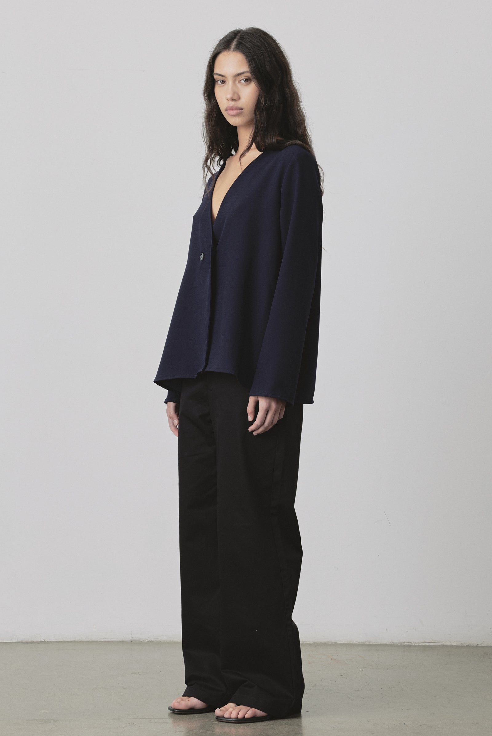 Ease Overshirt in Navy