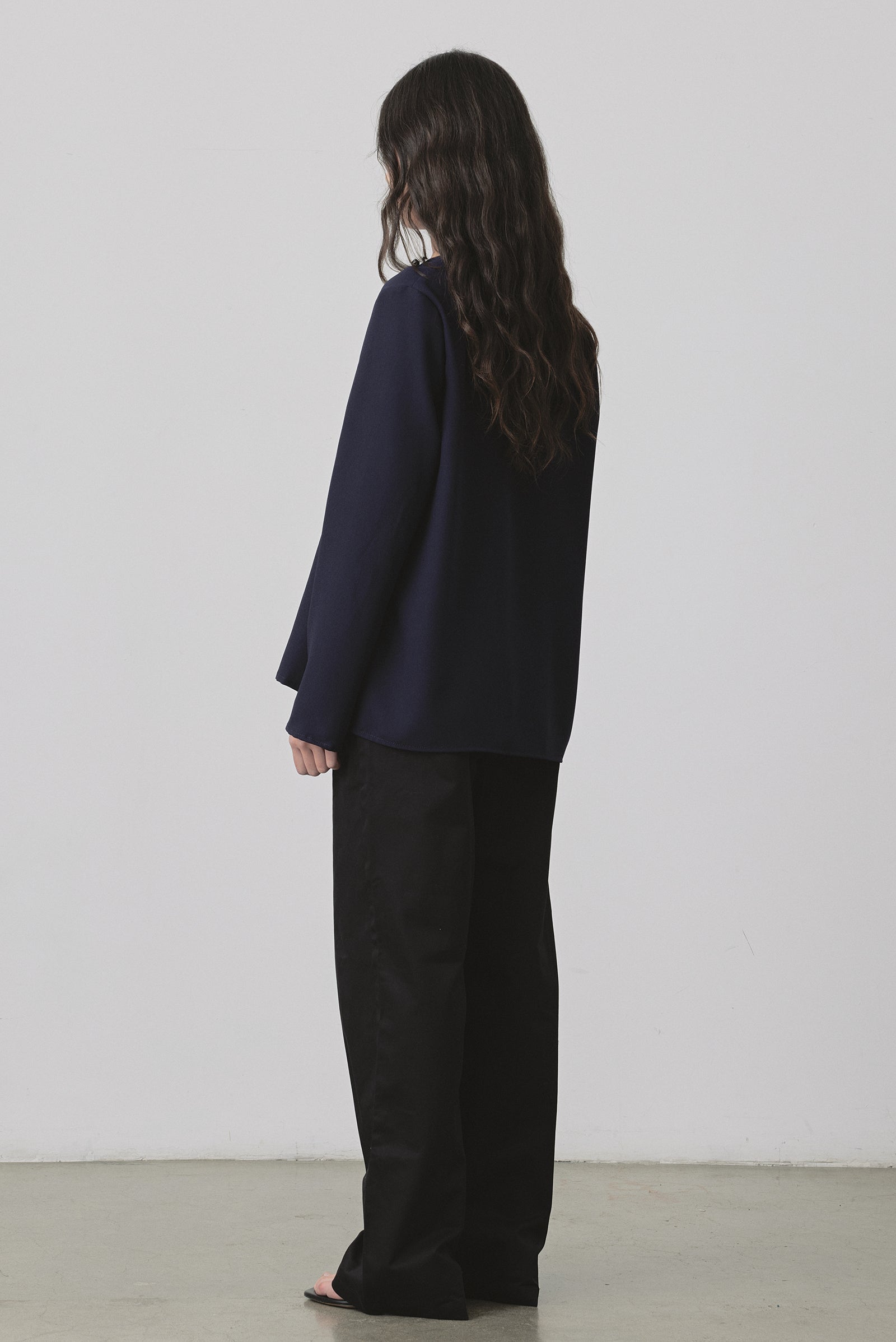 Ease Overshirt in Navy
