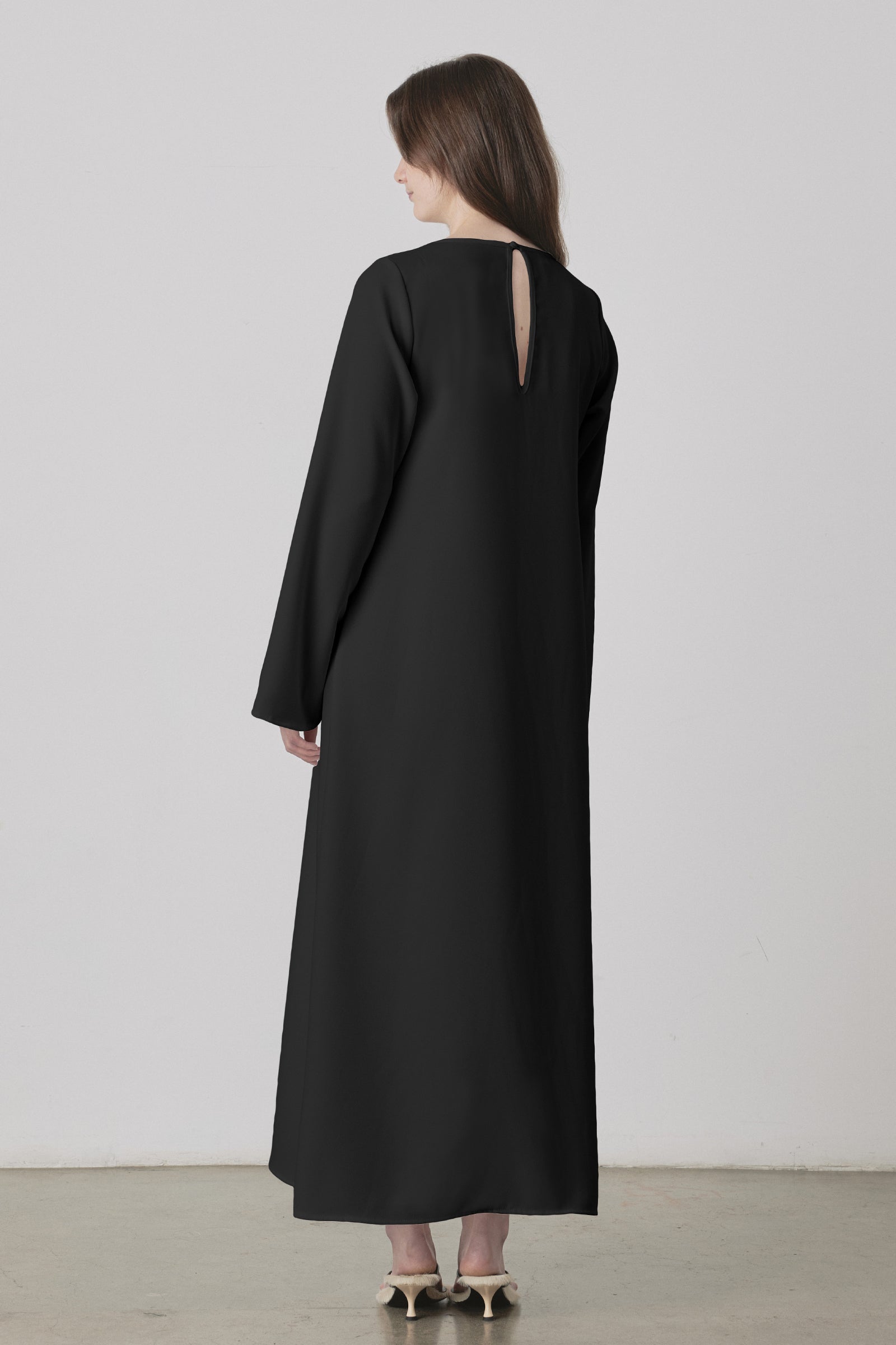 East Dress in Black