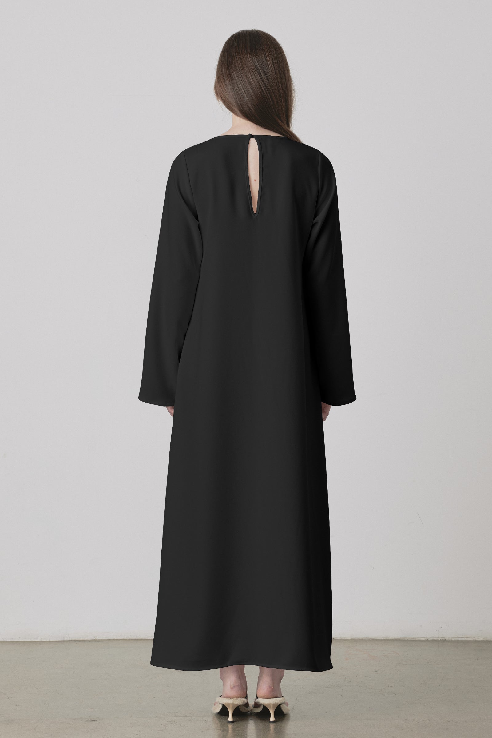 East Dress in Black