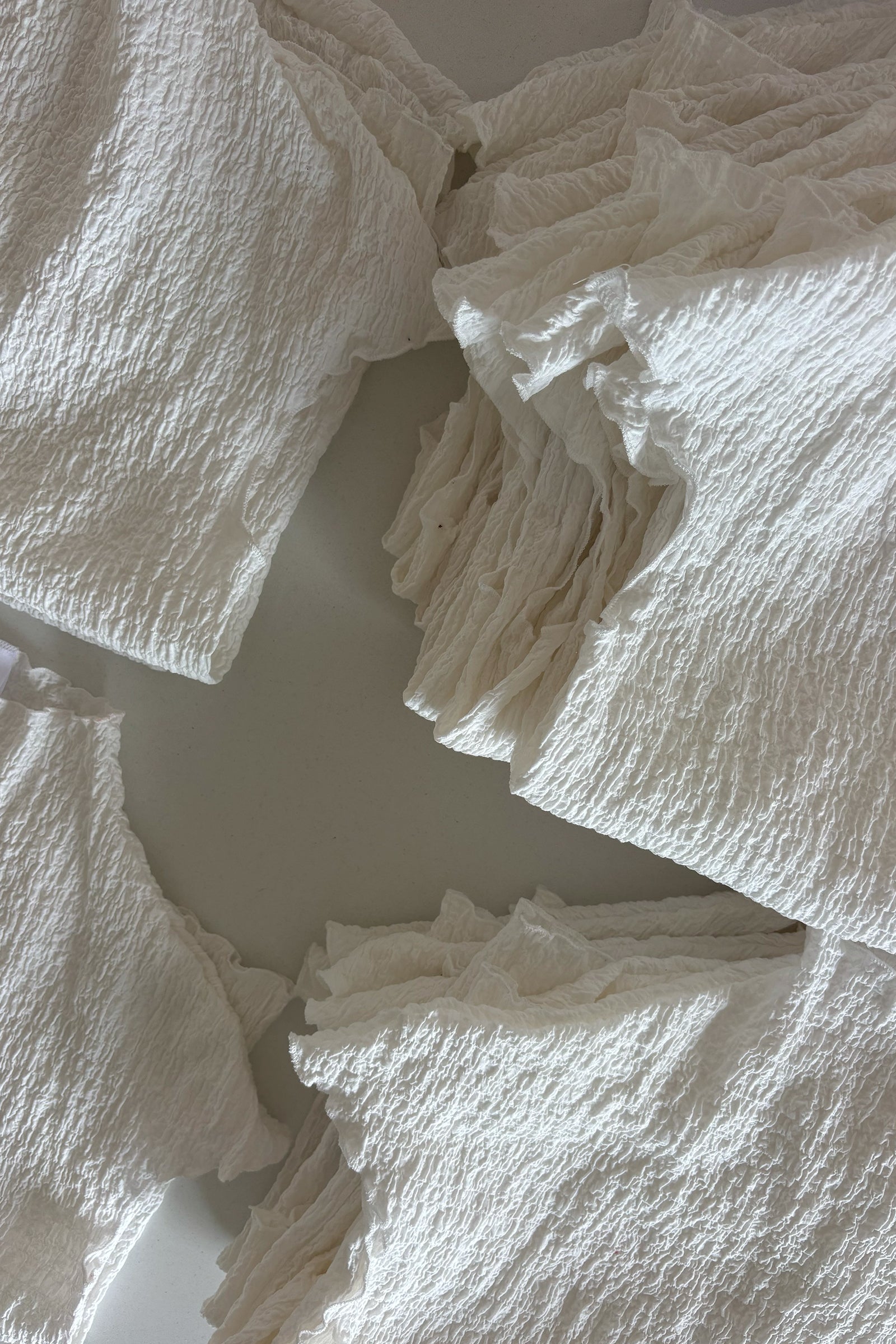 Essential Top in Crushed White