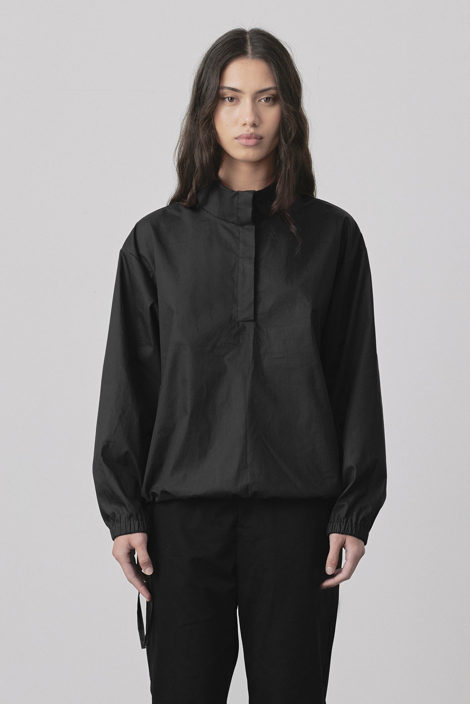 Frame Top in Black