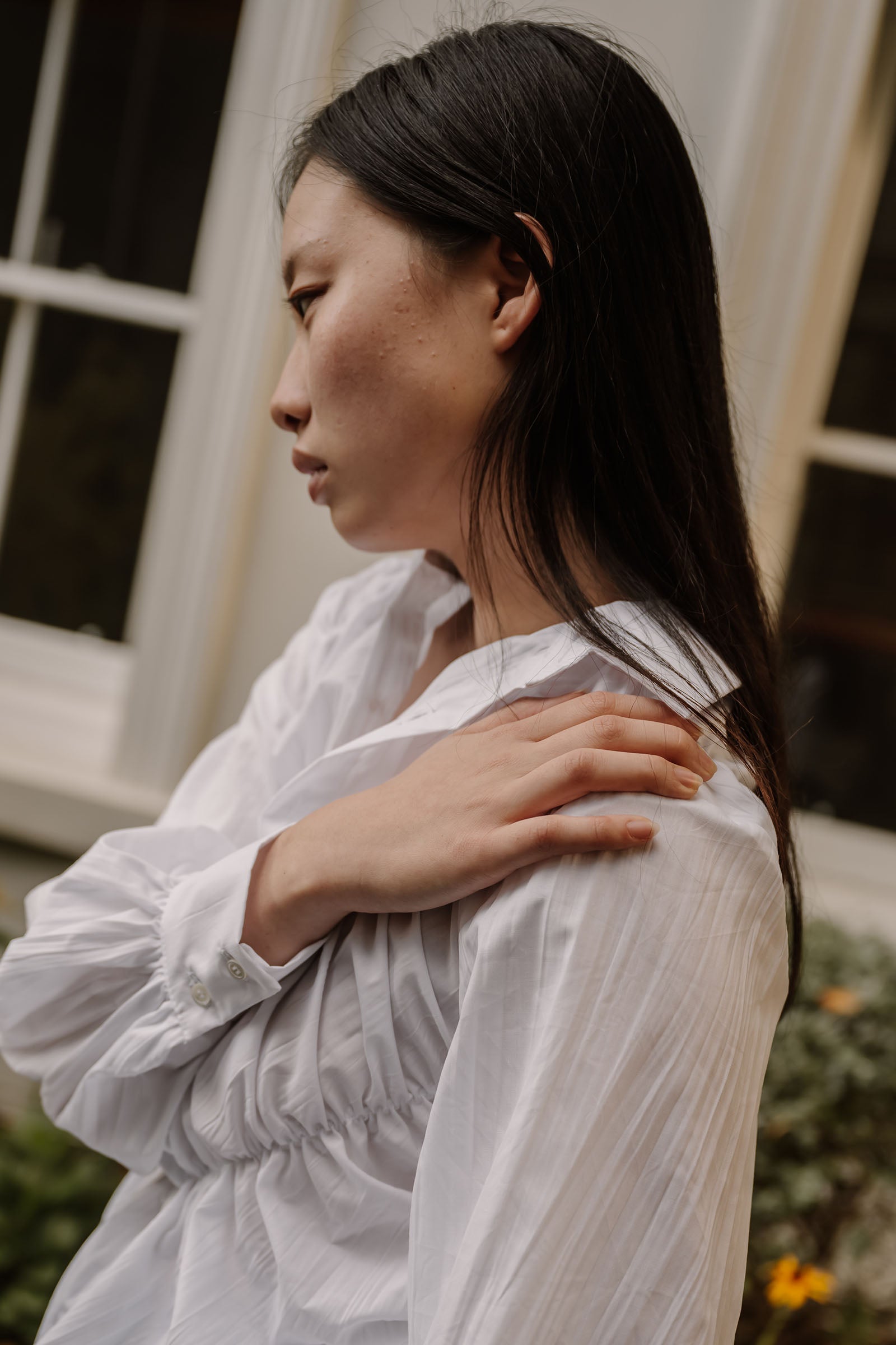 Gathered LS Shirt in Crinkle White