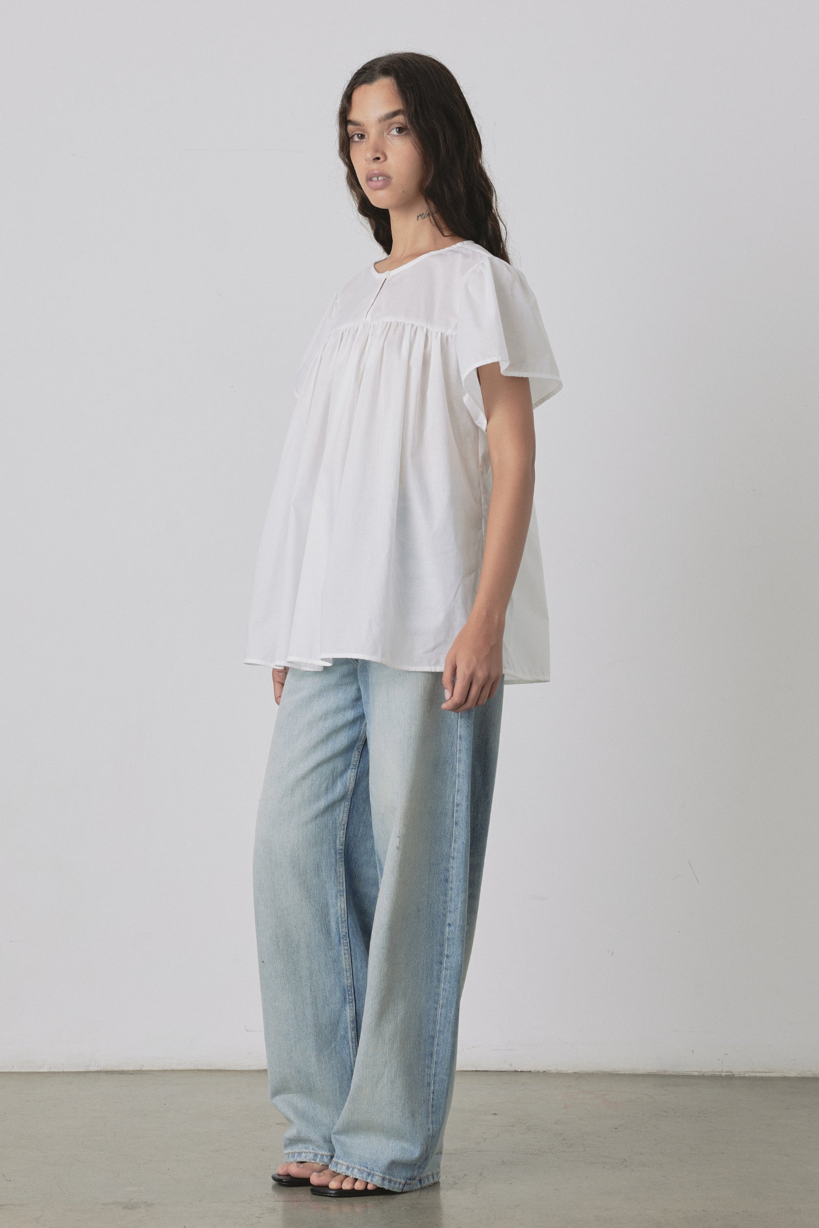 Juna Blouse in White