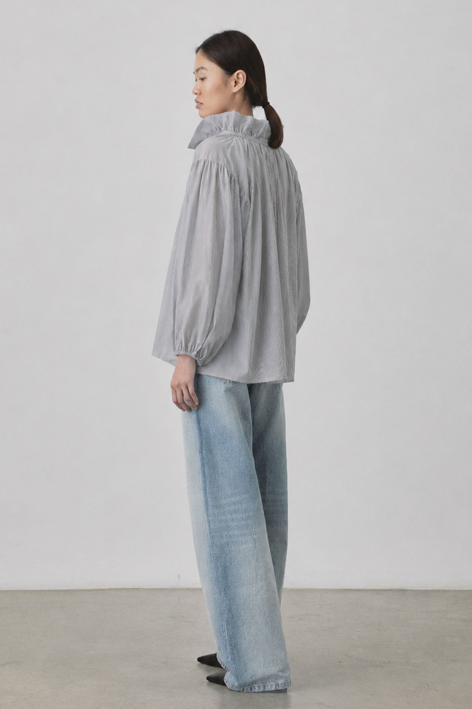 Nonna Blouse in Pinstripe