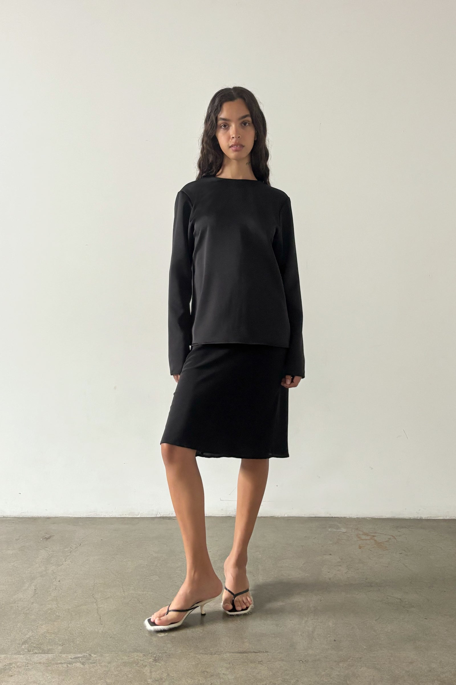 Slip Midi Picot Skirt in Black