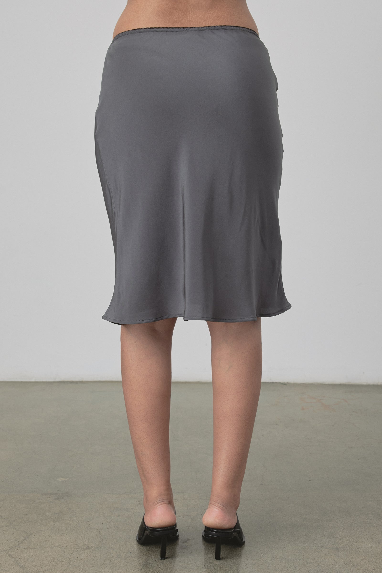 Slip Midi Picot Skirt in Fossil