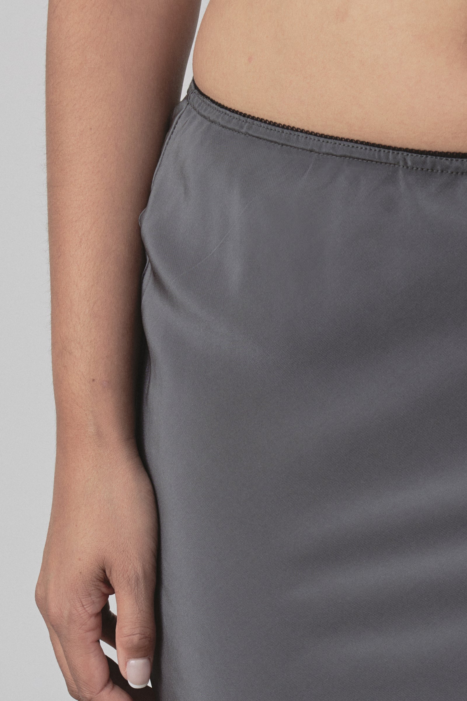 Slip Midi Picot Skirt in Fossil