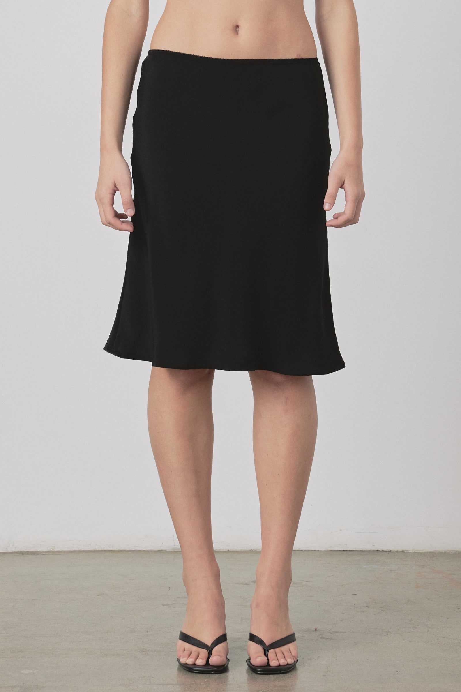 Slip Midi Picot Skirt in Black
