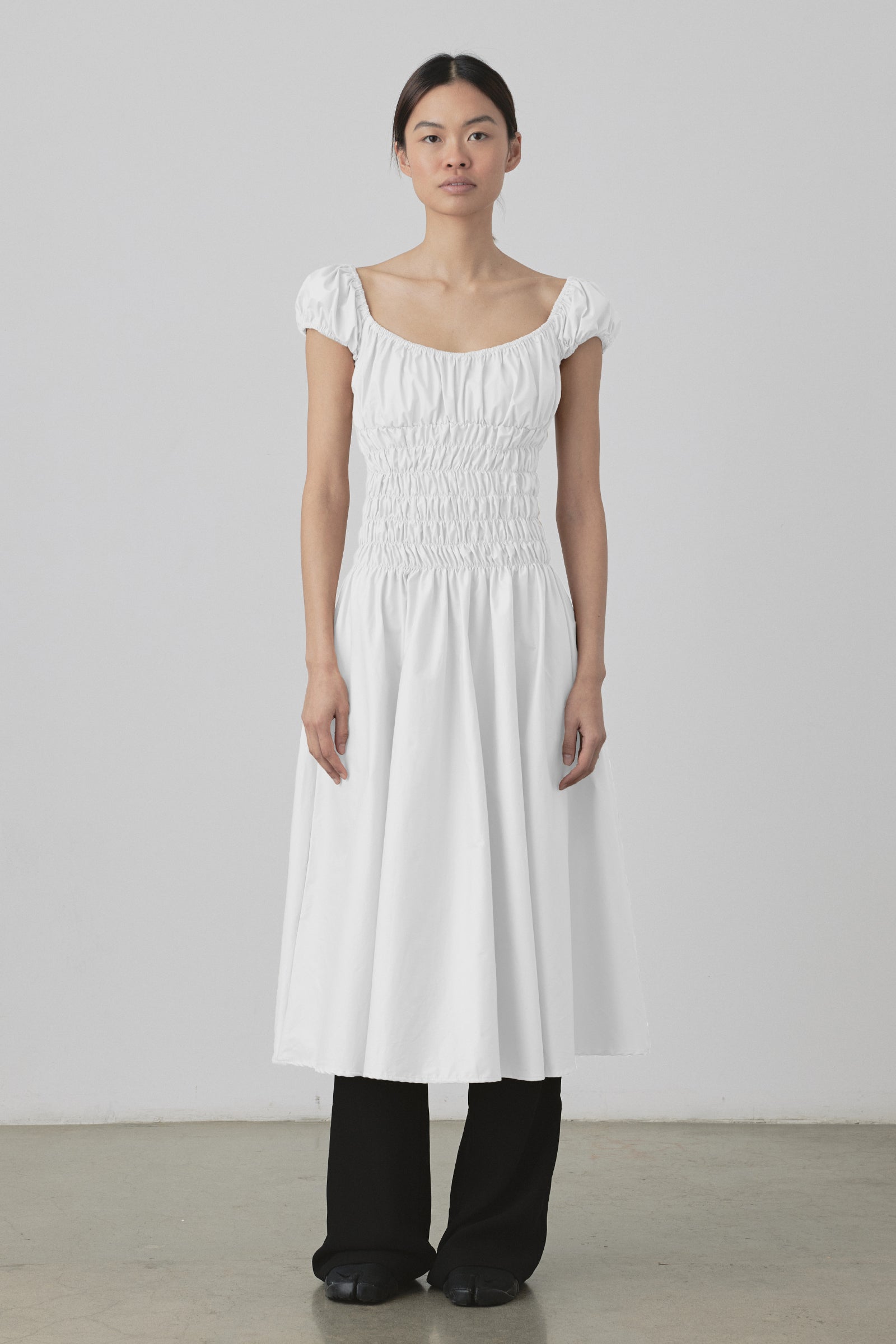 Scrunch Dress in White