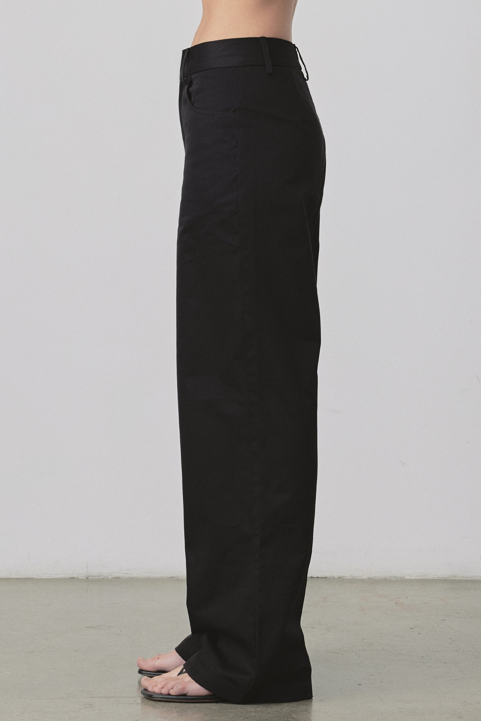 Pantalon à jambe large kaki