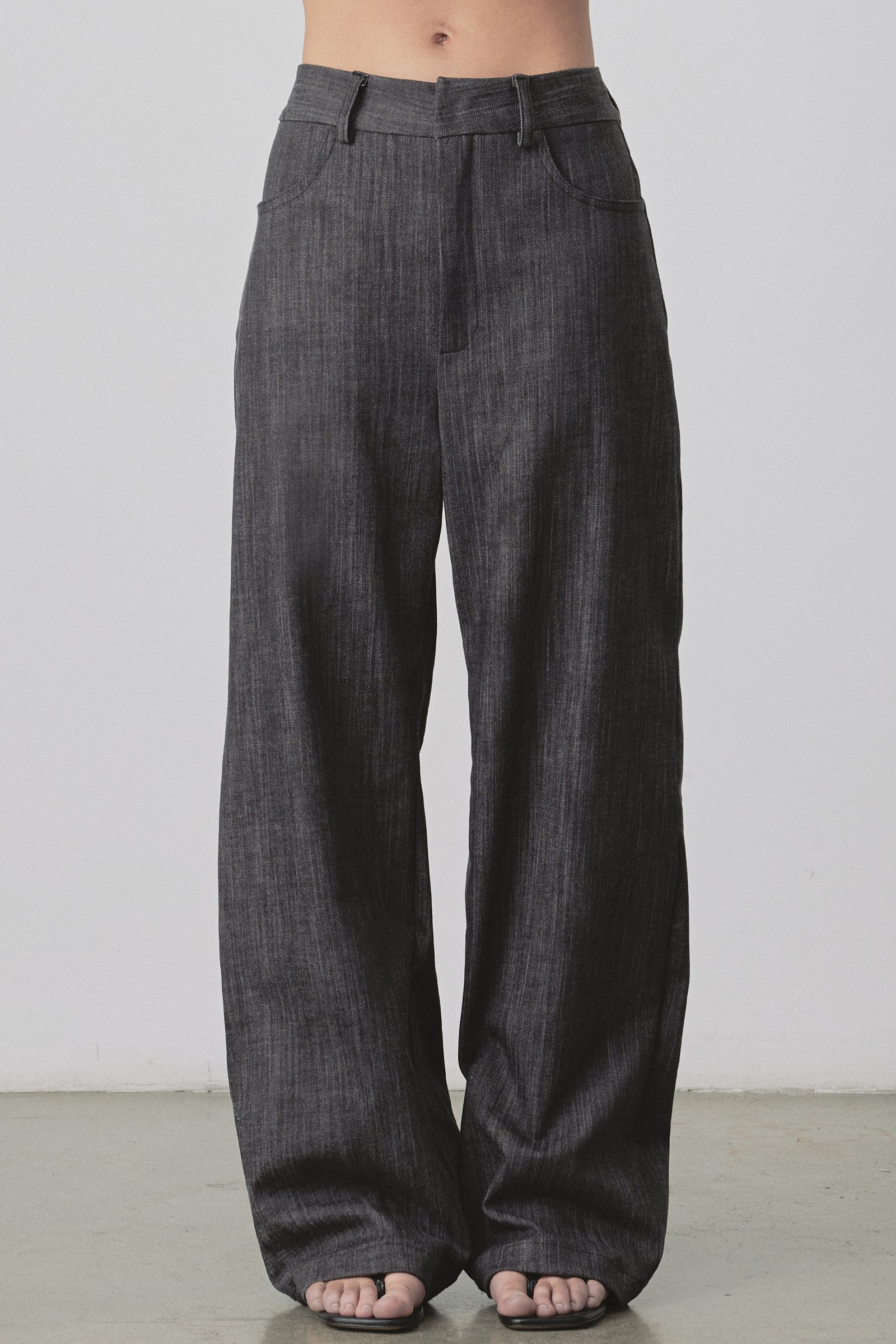Straight Jean Trouser in Stone