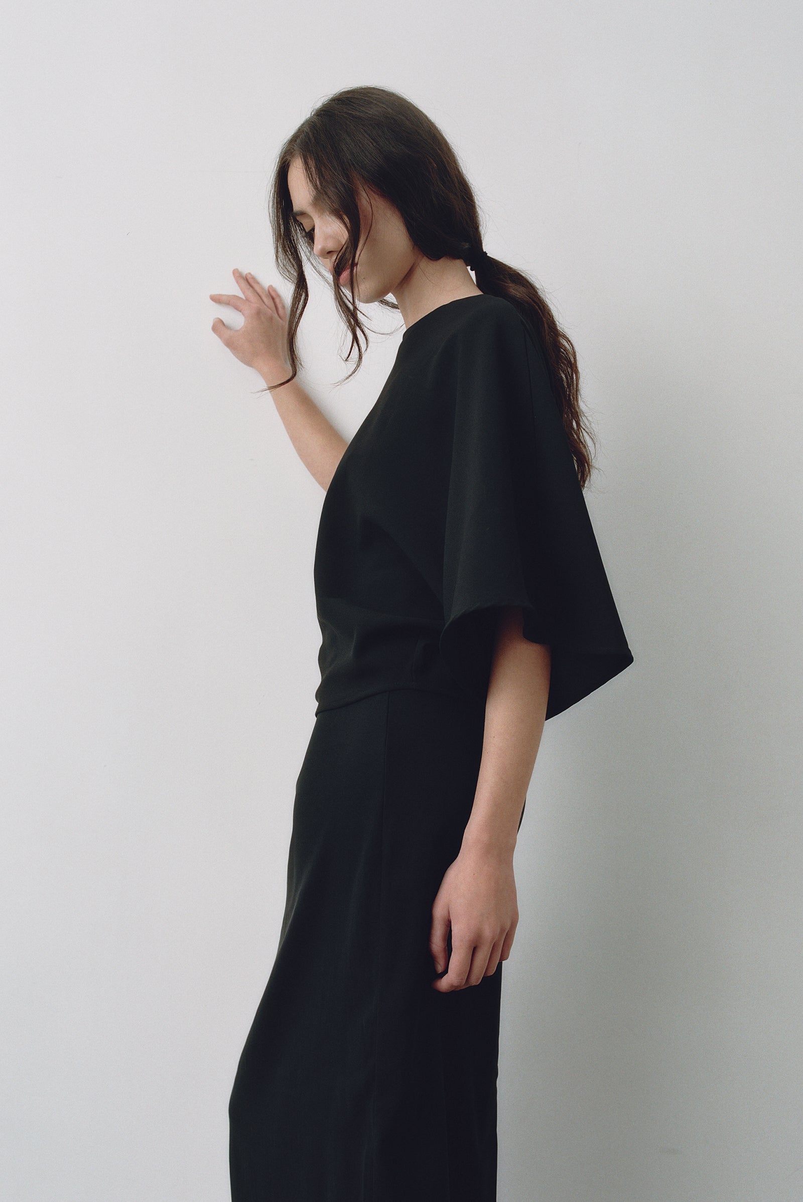 Swirl Top in Black