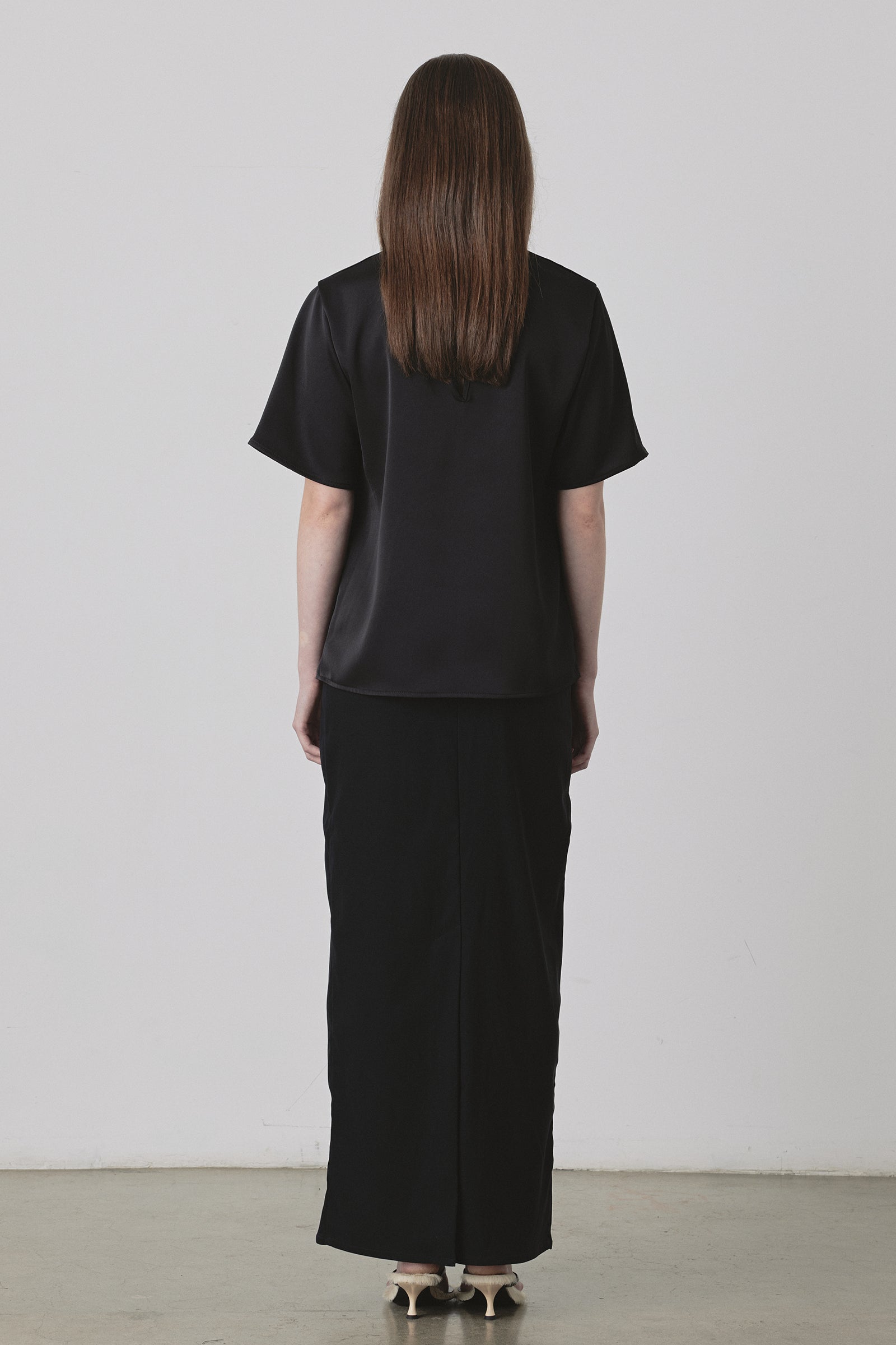 Band Long Skirt in Black