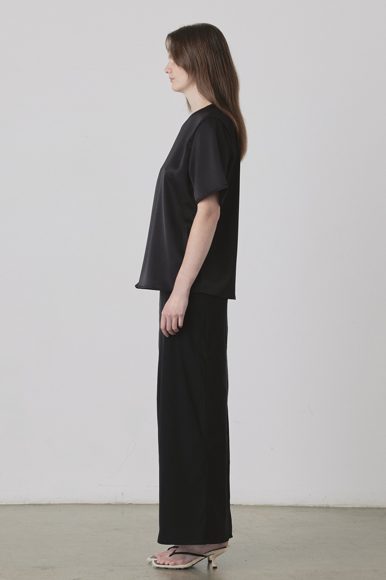 Band Long Skirt in Black