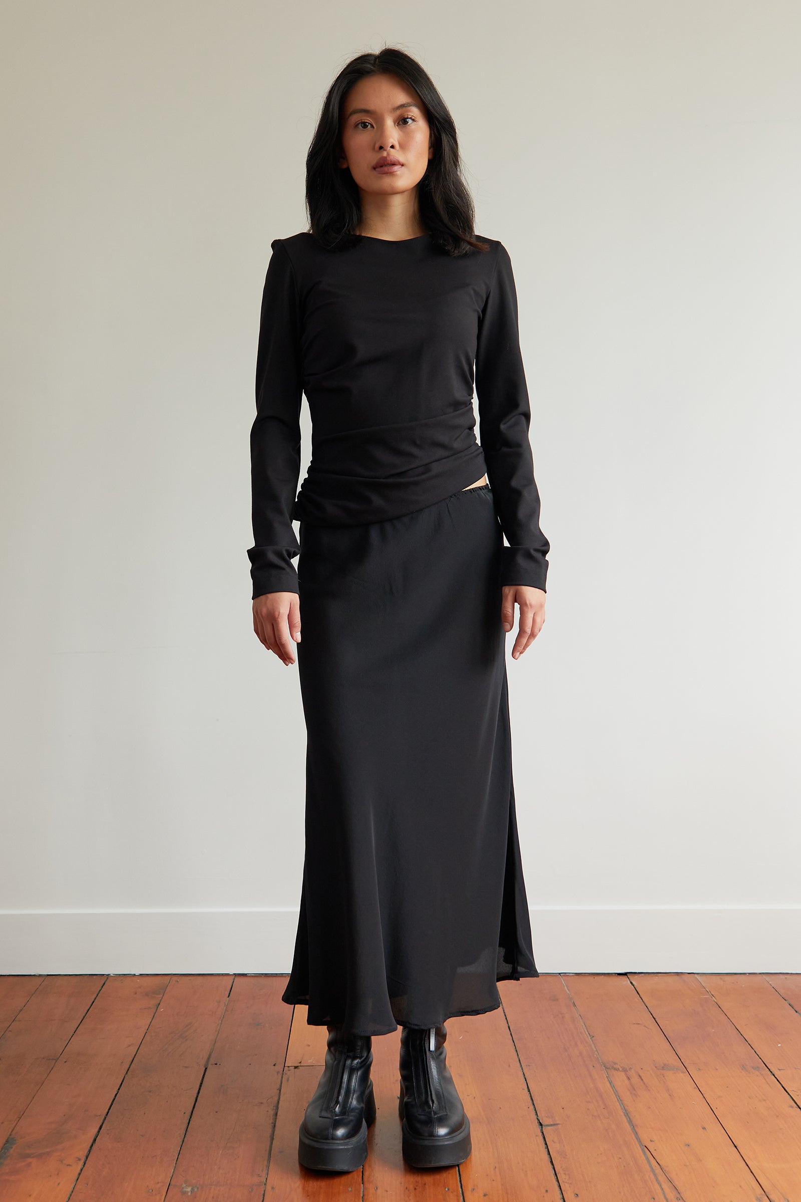 Slip Picot Skirt in Black